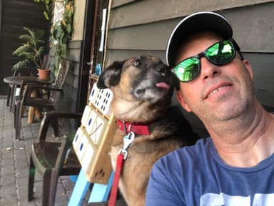 Ilan Yaniv with dog